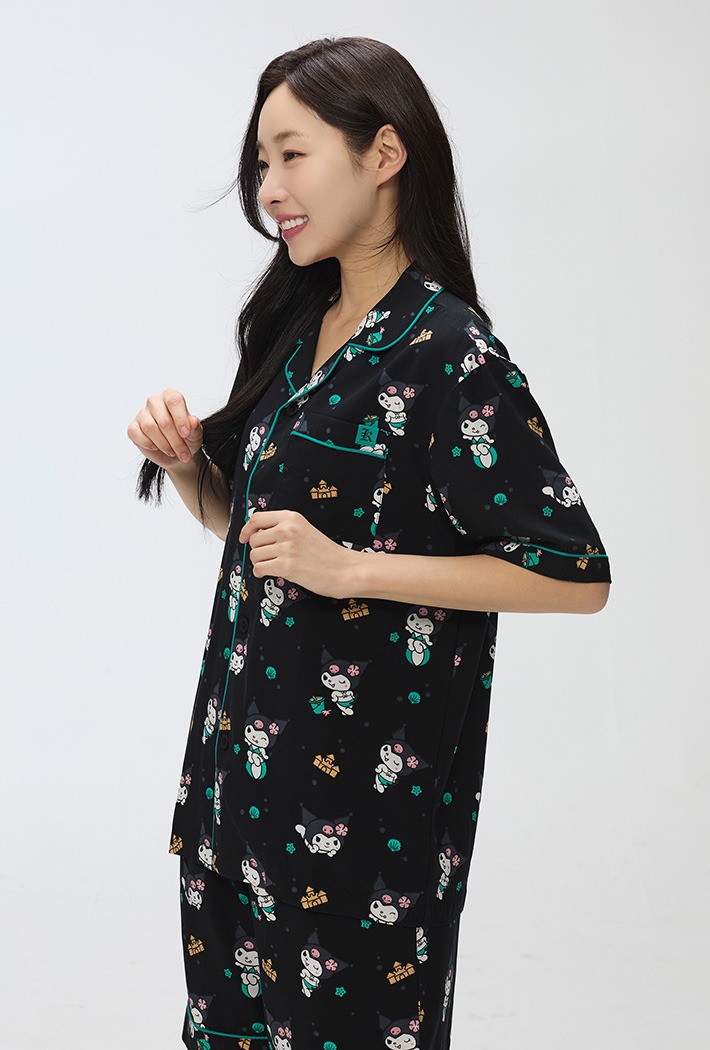 SPAO サンリオ サンリオキャラクターズ 半袖 パジャマ(BLACK) SPAO サンリオ サンリオキャラクターズ 半袖 パジャマ(BLACK