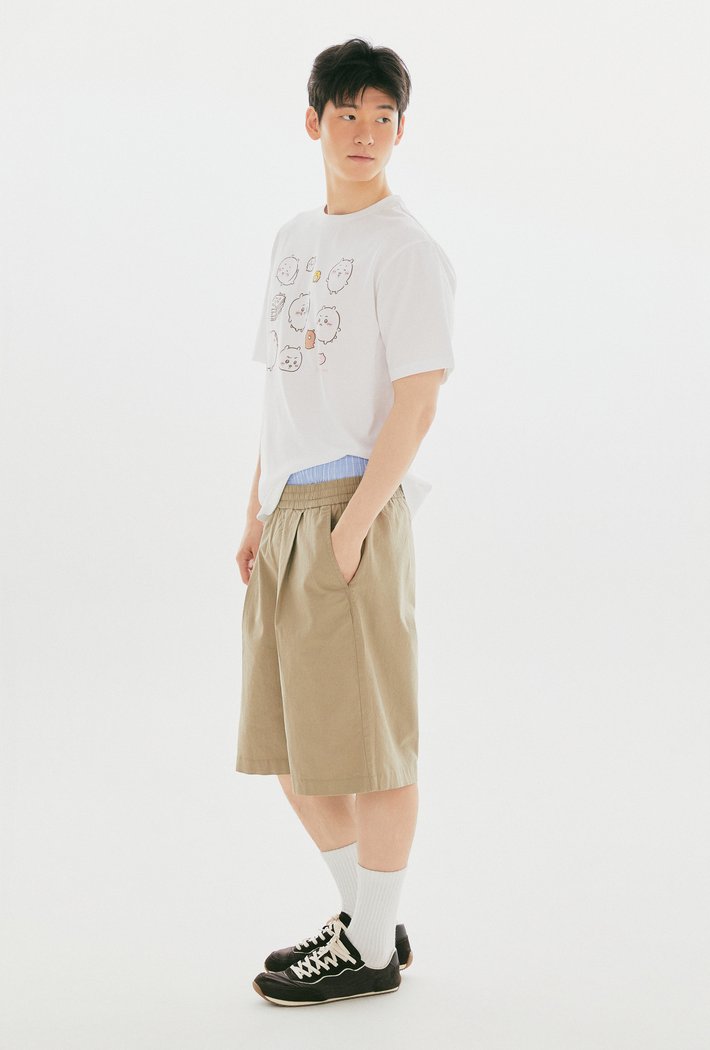 SPAO公式 ちいかわ 半袖Tシャツ ホワイト レディース キャラクター 韓国人気