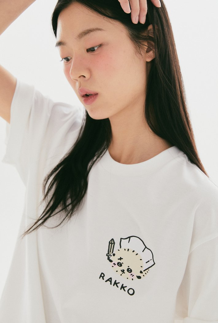 SPAO公式 ちいかわ 半袖Tシャツ ホワイト レディース キャラクター 韓国人気
